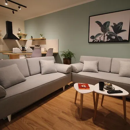 Luxurious Overlooking The Sea Apartman *